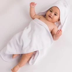Towels & Facecloths*The Sleep Store Baby Basics Baby Hooded Towel White