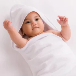 Towels & Facecloths*The Sleep Store Baby Basics Baby Hooded Towel White