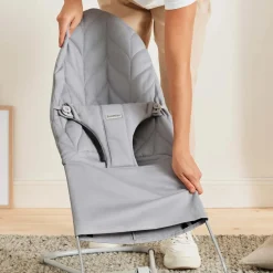 Bouncers & Baby Swings*Baby Bjorn Bouncer Bliss - Woven Petal Quilt