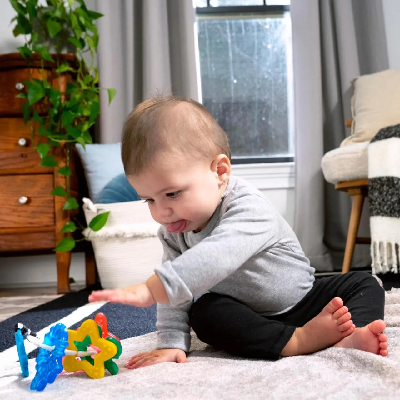 Teeth & Teethers*Baby Einstein Ocean Explorers Sea of Sensory Teether Toy