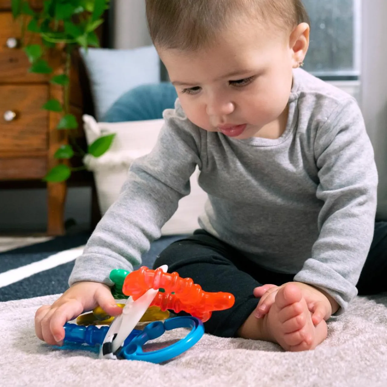 Teeth & Teethers*Baby Einstein Ocean Explorers Sea of Sensory Teether Toy