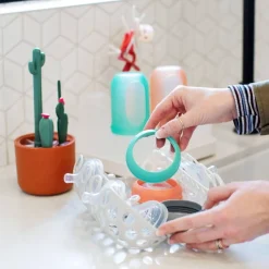 Cleaning & Sterilising*Boon Clutch Dishwasher Basket Grey/White