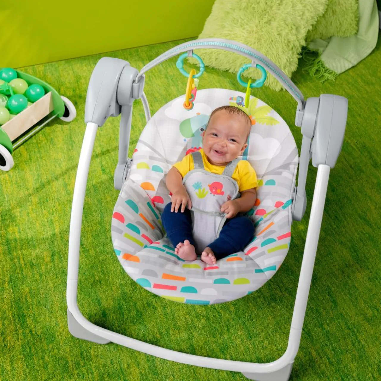 Bouncers & Baby Swings*Bright Starts Playful Paradise Portable Swing
