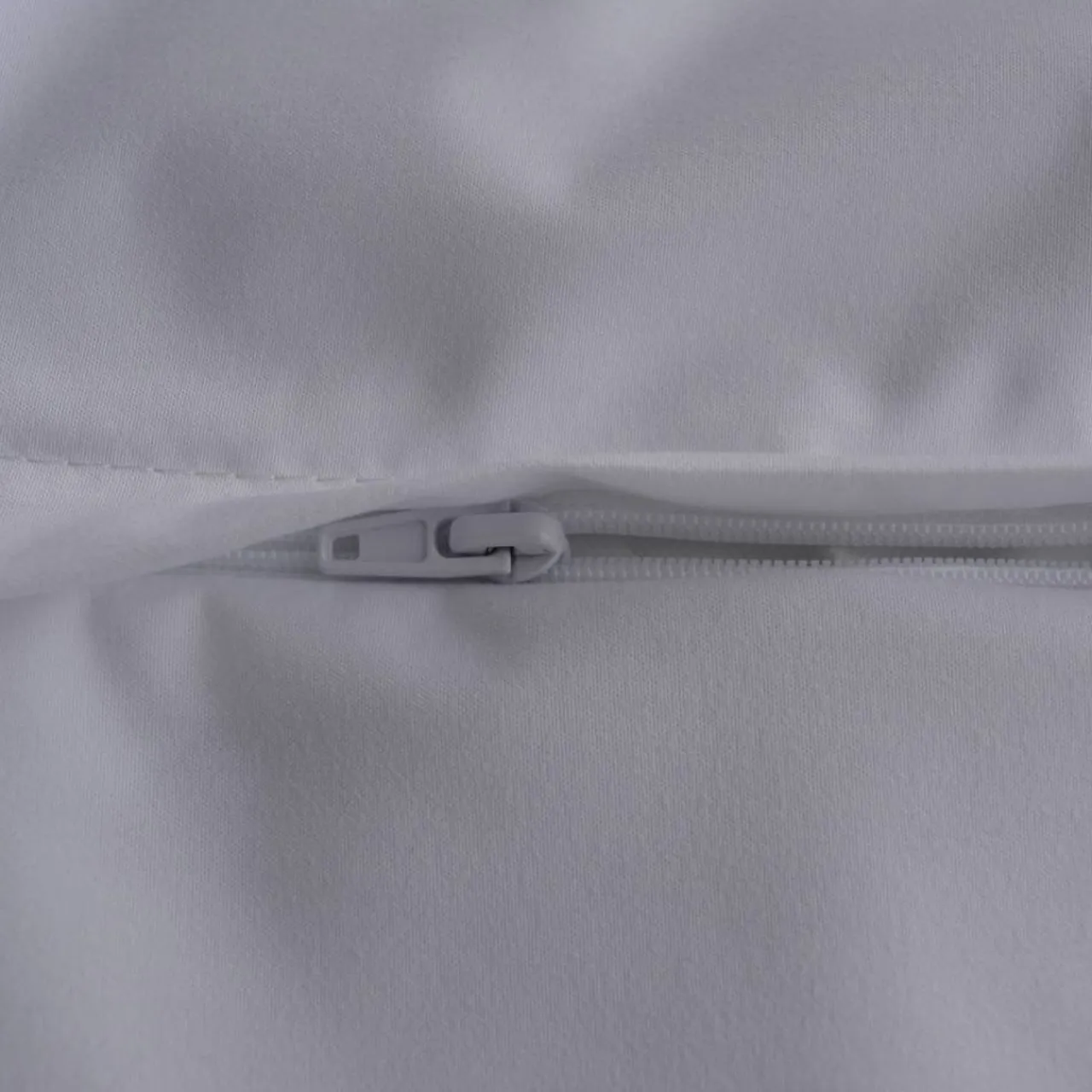 Duvet Inners & Covers|Mattress Protectors & Underlays*Brolly Sheets Waterproof Duvet Protector with Clips