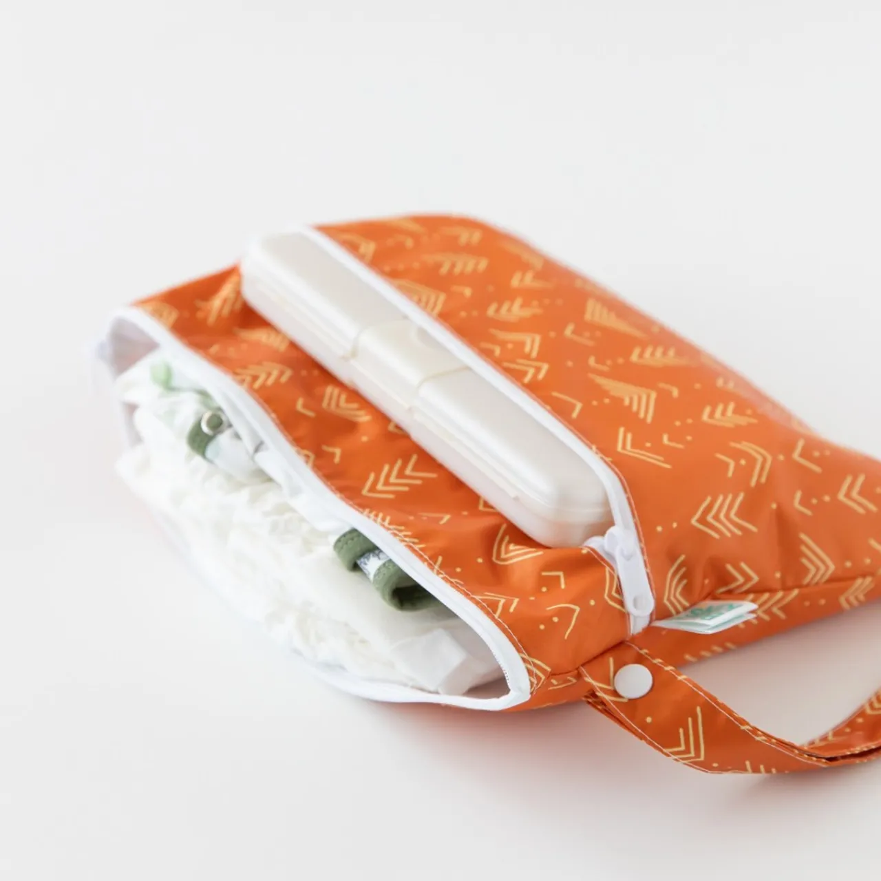 Family Outdoor Essentials|Nappies, Wipes & Wet Bags*Bumkins Wet/Dry Clutch