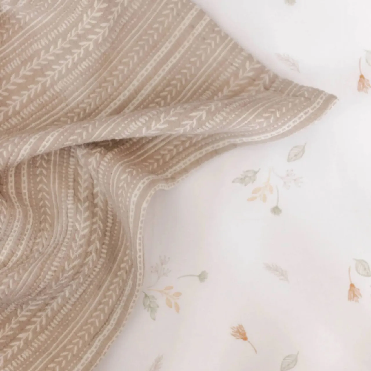 Cot Sheets*Crane Baby Cot Fitted Sheet - Willow Collection