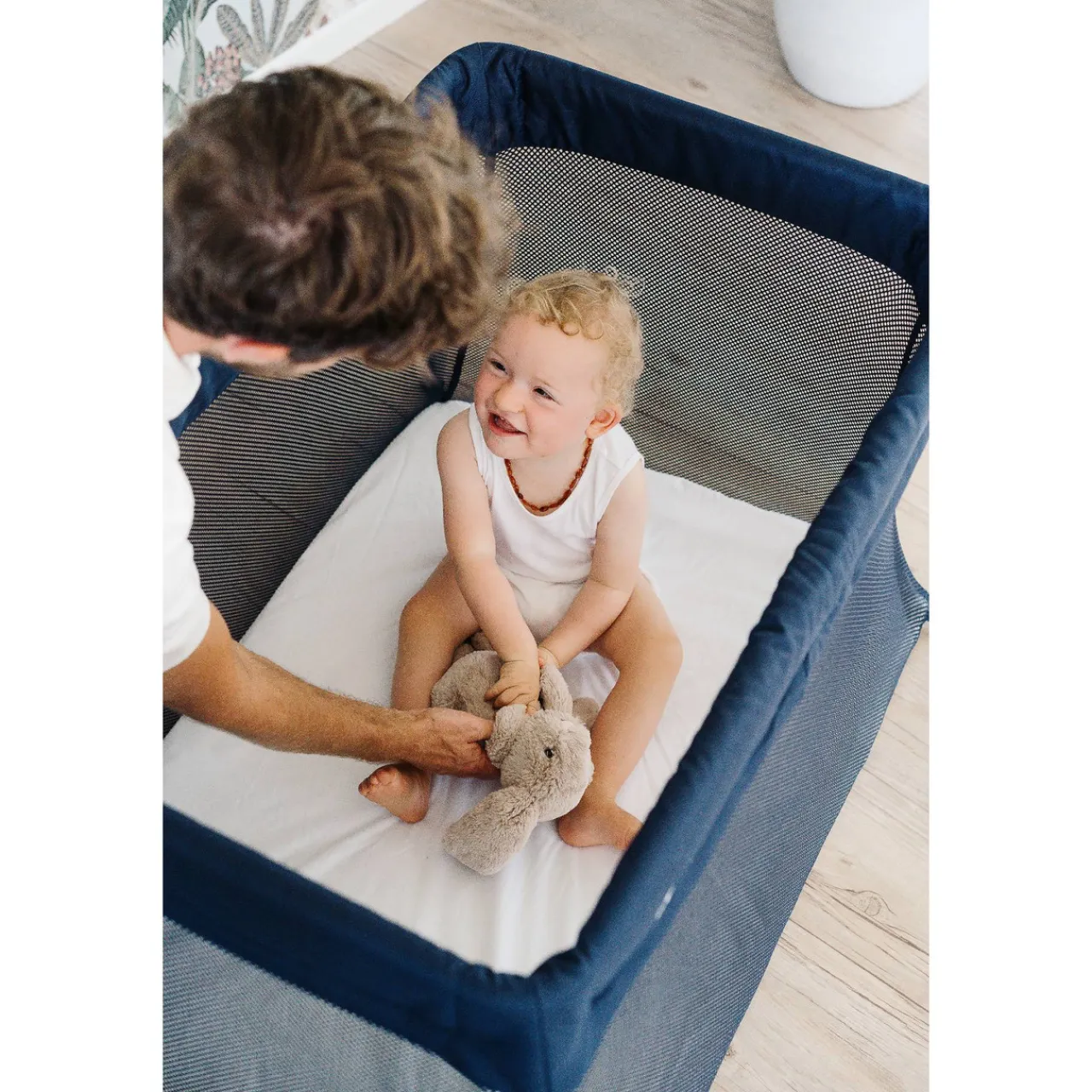 Travel Cots & Beds|Cots*The Sleep Store Drift Travel Cot - Navy