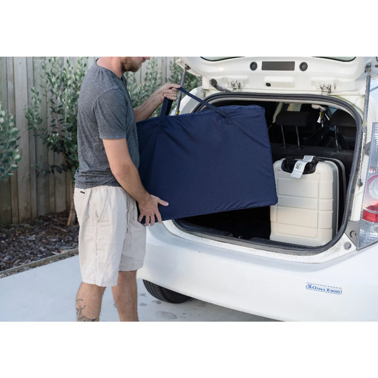 Travel Cots & Beds|Cots*The Sleep Store Drift Travel Cot - Navy