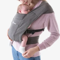 Buckle Carriers*Ergobaby Embrace Carrier