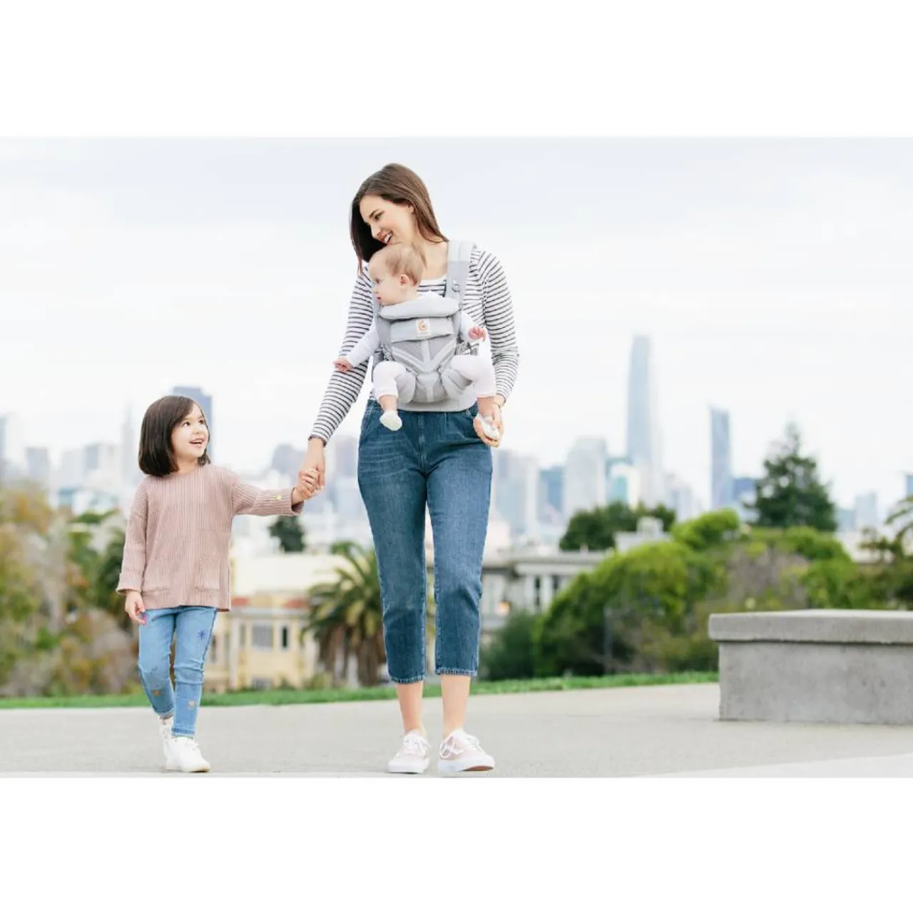 Buckle Carriers*Ergobaby Omni 360 - Cool Mesh (includes safety & fit check)