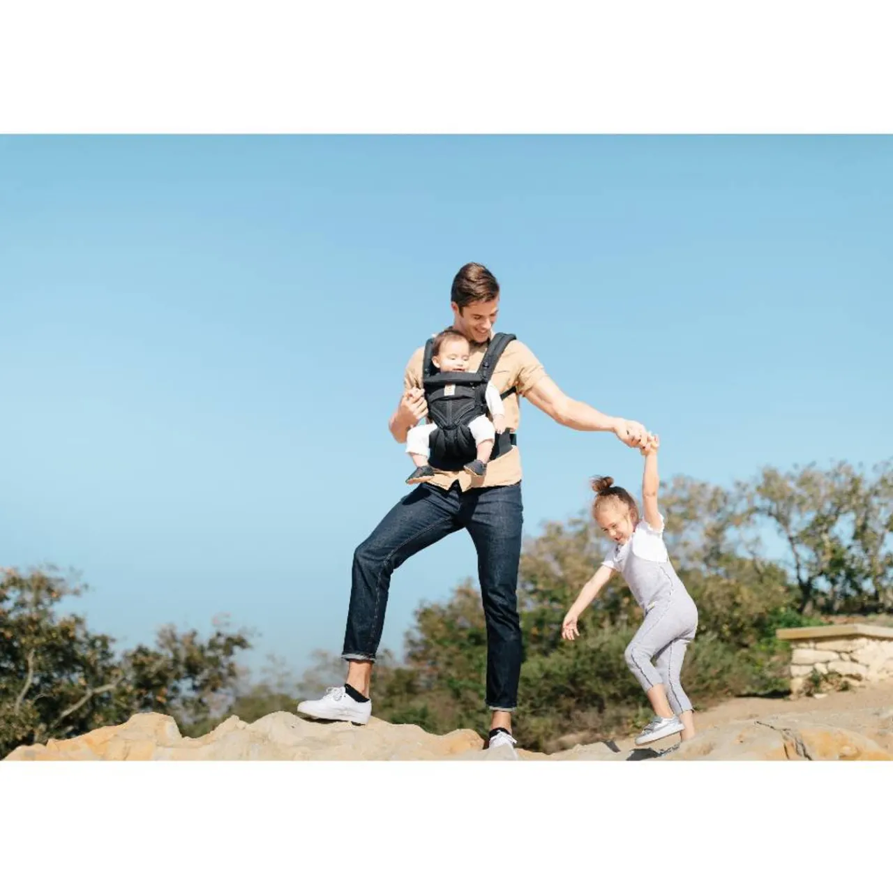 Buckle Carriers*Ergobaby Omni 360 - Cool Mesh (includes safety & fit check)