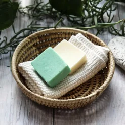 Self-Care|Skincare & Sunscreen*Frankie Apothecary Frankie Kawakawa Haircare Bar Duos