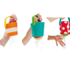 Family Outdoor Essentials|Bath Toys*Hape Happy Buckets Set