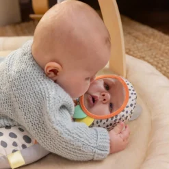 Rugs & Play Mats*Ingenuity Every Season Plush Lambswool Activity Gym