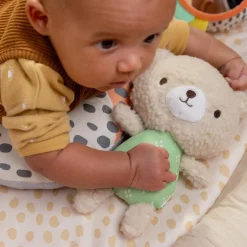 Rugs & Play Mats*Ingenuity Every Season Plush Lambswool Activity Gym