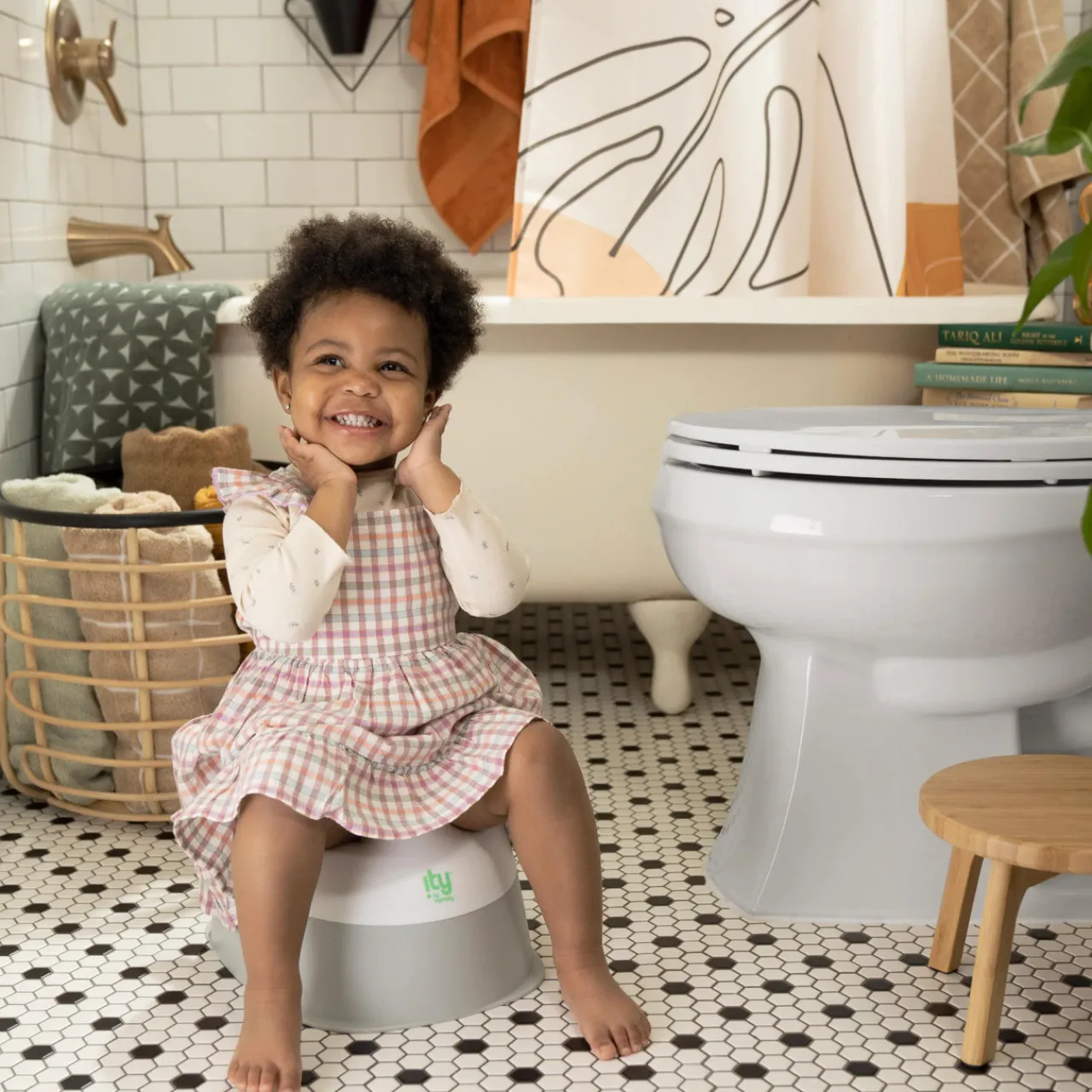 Toilet Training & Bedwetting*Ingenuity ity by Ready Set Go Potty White/Grey