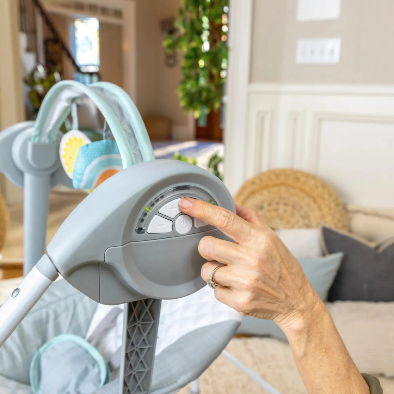 Bouncers & Baby Swings*Ingenuity ity by Sun Valley Milestone Baby Swing Grey