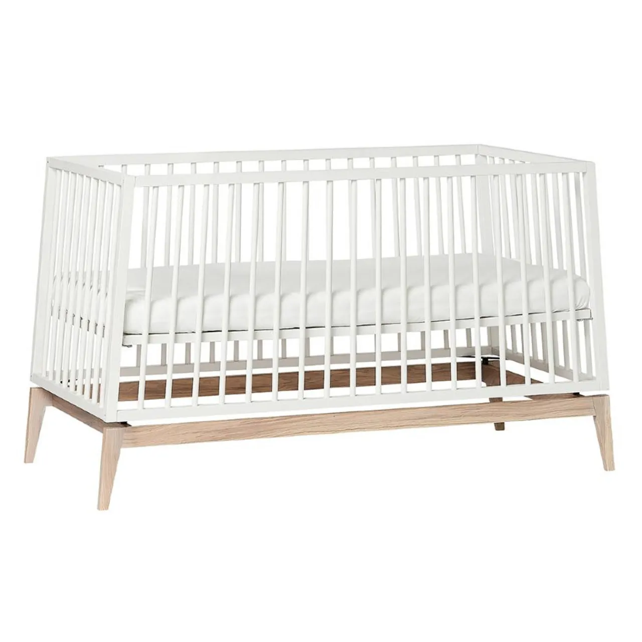 Cots*Leander Luna Cot 140 x 70cm White & Oak