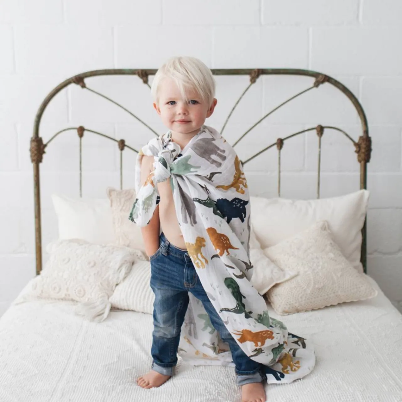 Muslin Swaddles*Little Unicorn - Cotton Muslin Swaddle Wrap