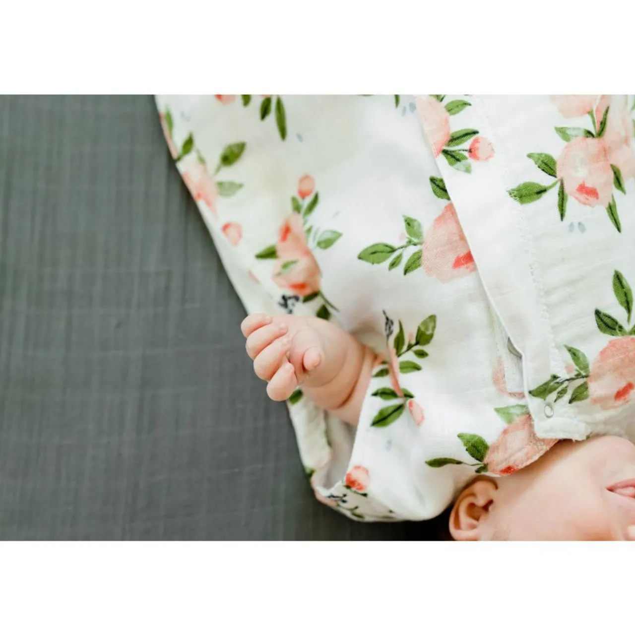 Summer Sleeping Bags*Little Unicorn - Cotton Muslin Sleeping Bag