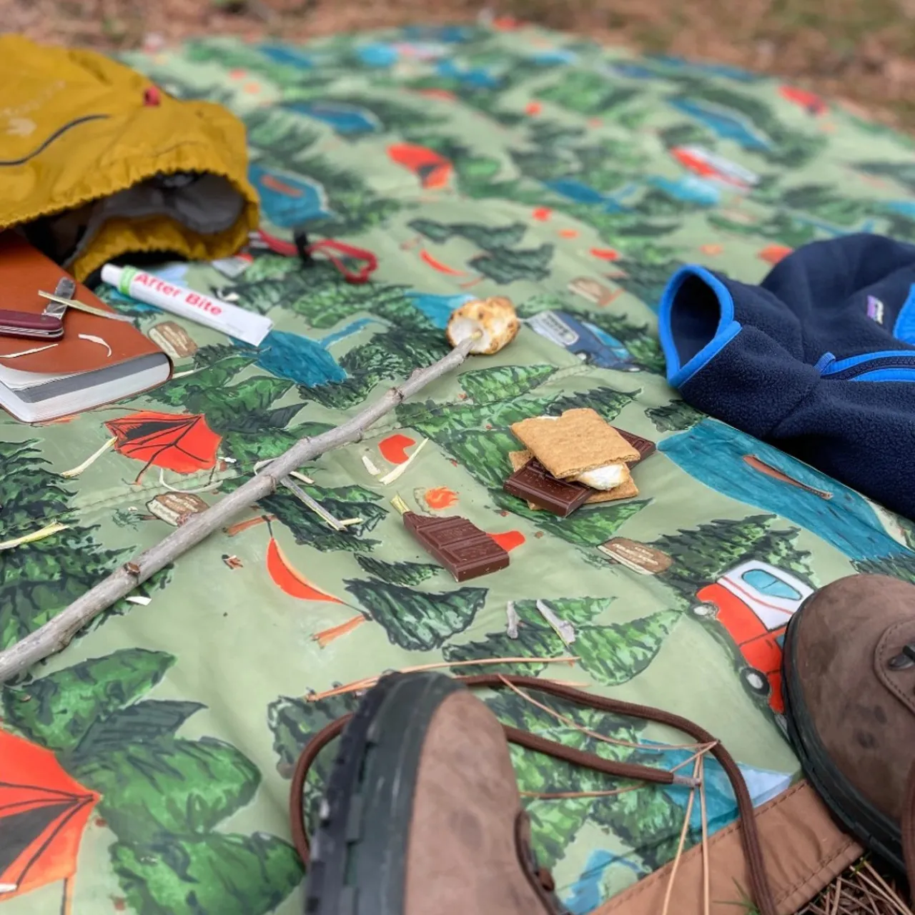 Gifts For Mum|Family Outdoor Essentials*Little Unicorn - Outdoor Picnic Blanket - 5 x 5 (ft)