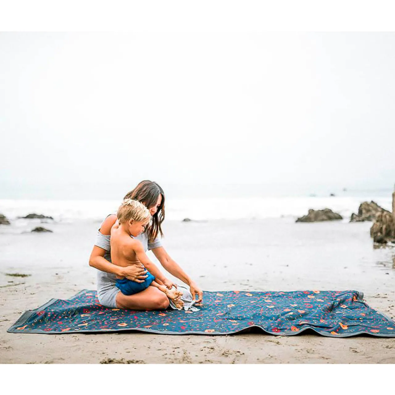 Gifts For Mum|Family Outdoor Essentials*Little Unicorn - Outdoor Picnic Blanket - 5 x 7 (ft)