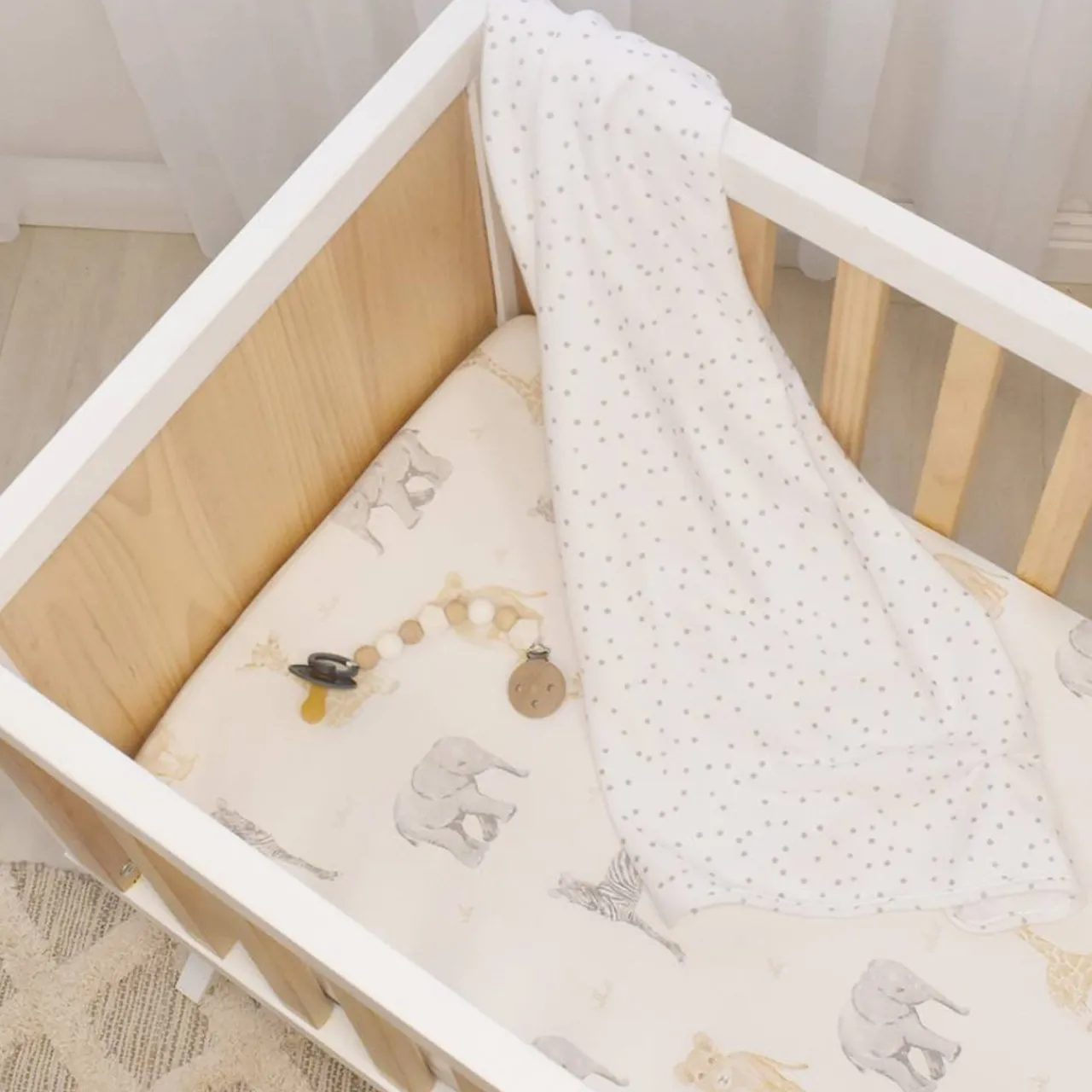 Cot Sheets|Bassinet & Co-Sleeper Bedding*Living Textiles Jersey Fitted Sheet 2pk