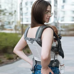 Buckle Carriers*Love & Carry Primo Baby Carrier