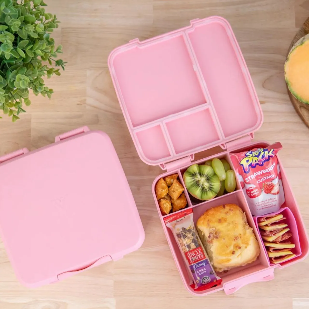 Lunchboxes, Snackboxes & Snack Bags*MontiiCo Feast Lunch Box