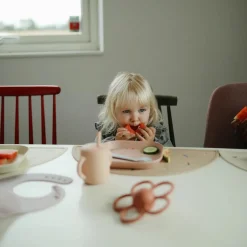 Bowls, Plates & Cutlery*Mushie Dinnerware Square Plate 2pc