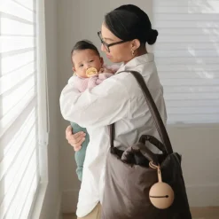 Dummies & Accessories*Mushie Pacifier Holder