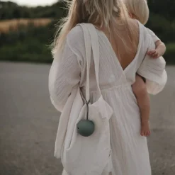 Dummies & Accessories*Mushie Pacifier Holder