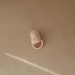 Starting Solids*Mushie Silicone Fresh Food Feeder - 2 Pack