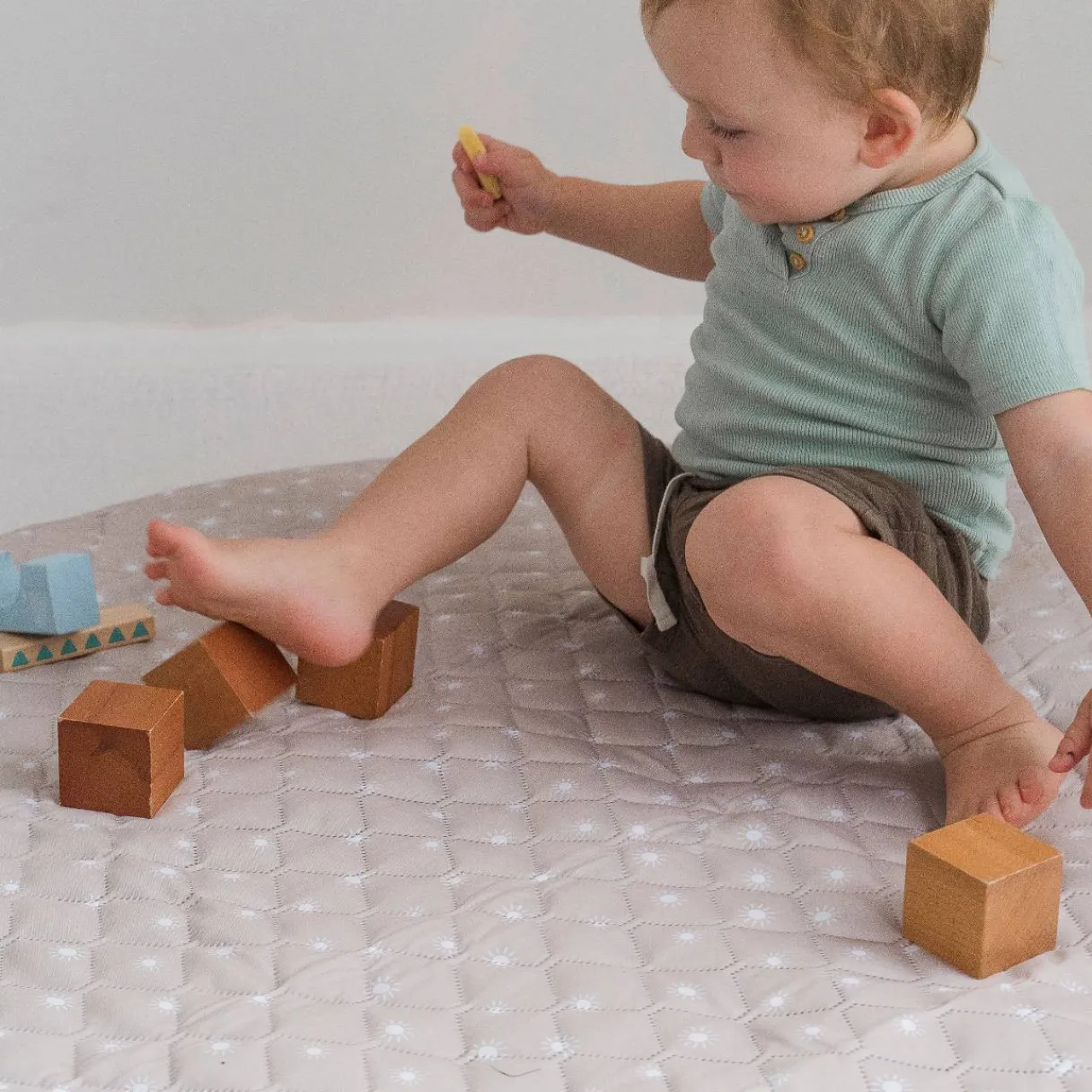 Rugs & Play Mats*Nestling Medium Waterproof Quilted Play Mat