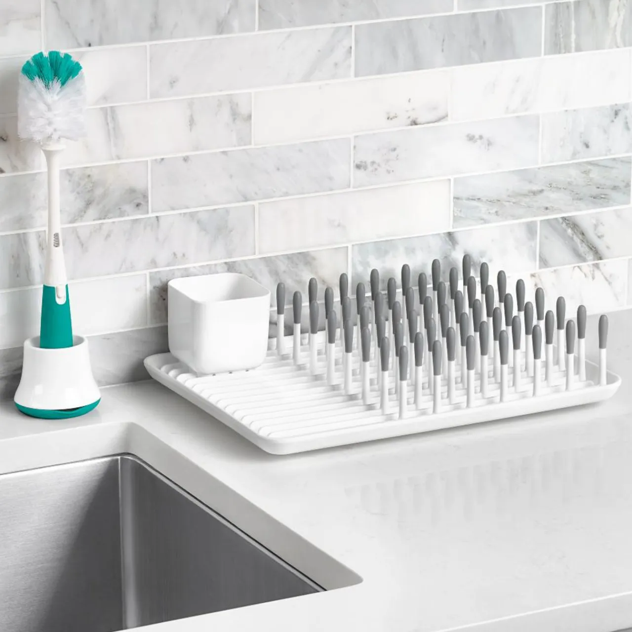 Cleaning & Sterilising*OXO Tot Bottle Drying Rack Grey