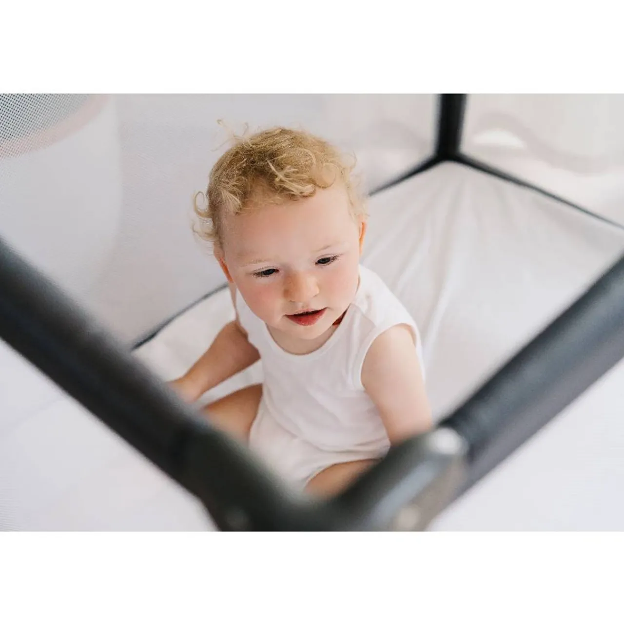 Travel Cots & Beds*The Sleep Store Quest Solo Portacot - Grey