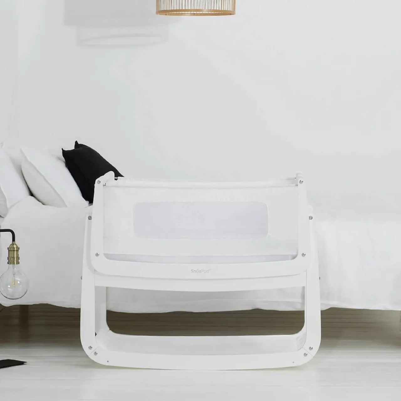 Bassinets & Co-Sleepers*Snuz Pod4 Bedside Bassinet