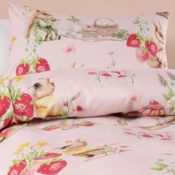 Duvet Inners & Covers*Squiggles Duvet Cover Set - Strawberry Garden