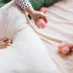 Comforters & Soft Toys*The Kiss Co - Hide and Seek Kisses