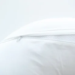 Feeding Pillows|Feeding Pillows*The Sleep Store Feeding Pillow + Pillowcase