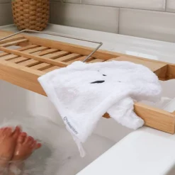 Towels & Facecloths*The Sleep Store Wash Mit