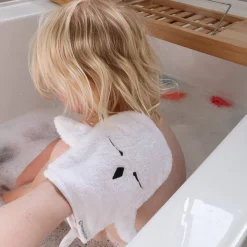 Towels & Facecloths*The Sleep Store Wash Mit