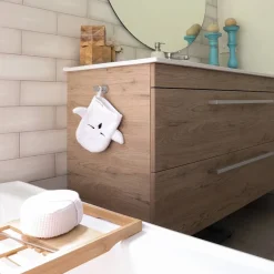 Towels & Facecloths*The Sleep Store Wash Mit