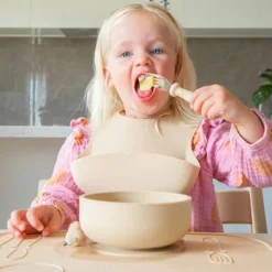 Bowls, Plates & Cutlery*Zazi Clever Bowl with Lid