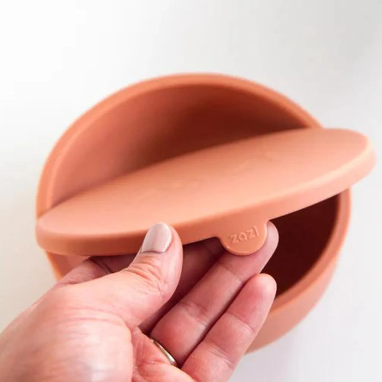 Bowls, Plates & Cutlery*Zazi Clever Bowl with Lid